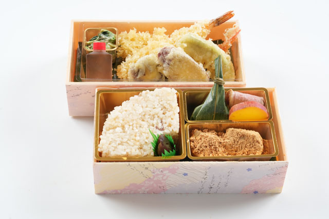若菜2,400円(税込2,592円)